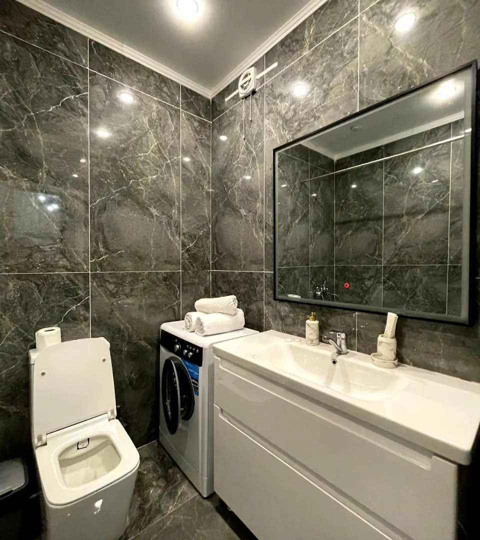 Apartment Жк Акварель - Центр Города Almaty